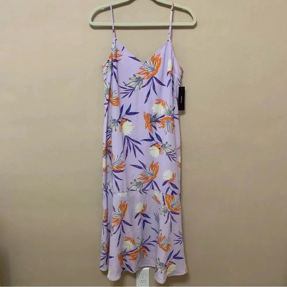 Lulus Quinlynn Lavender Floral Print Midi Dress Size Small NWT New - Picture 4 of 14